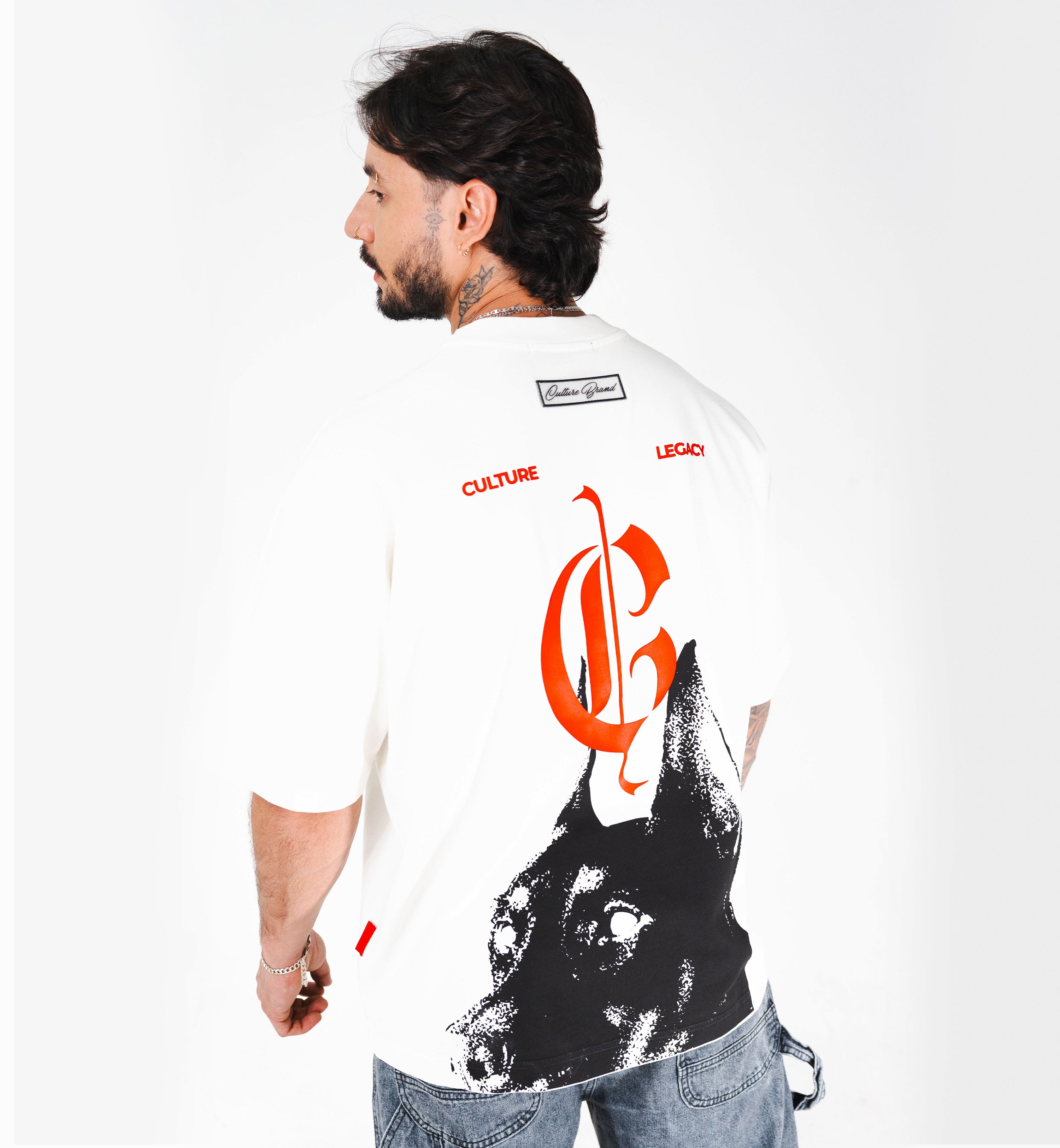 CAMISETA BLANCA DÓBERMAN