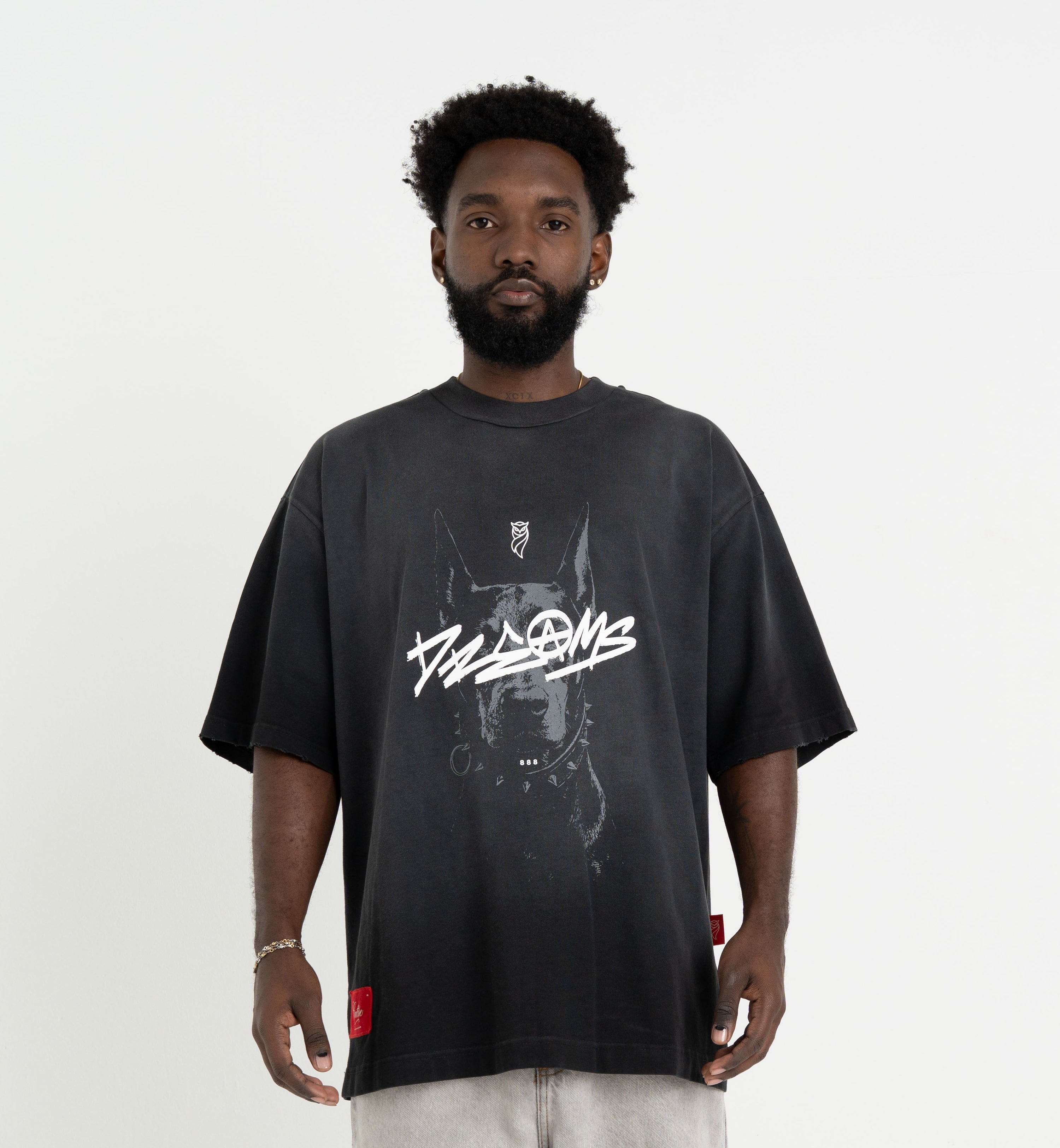 CAMISETA ACID WASH DÓBERMAN